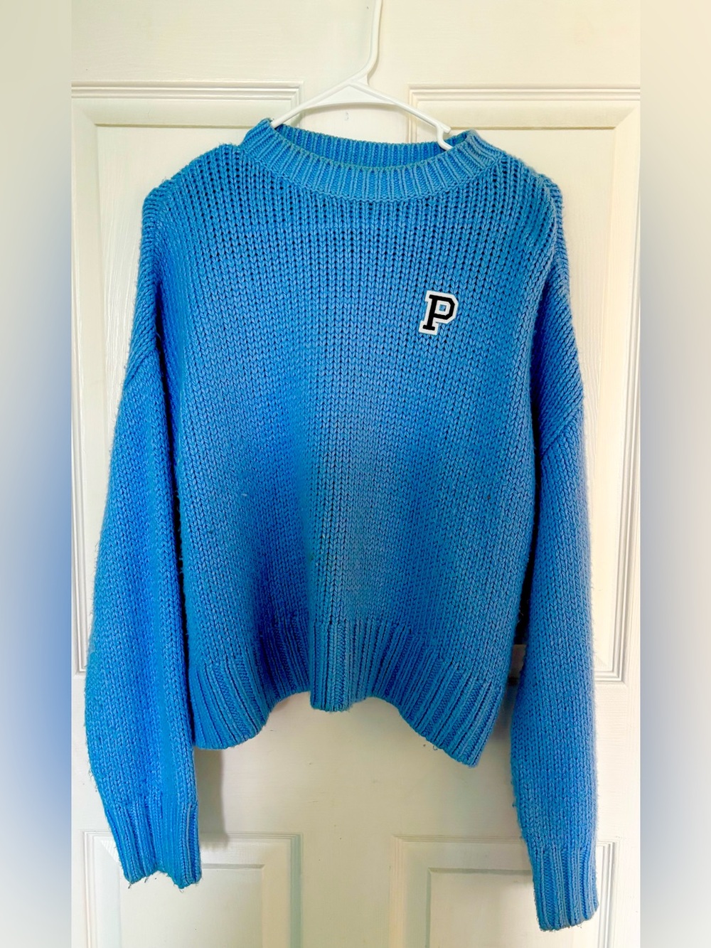 PINK Victoria's Secret Sky Blue Knit Crewneck Sweater